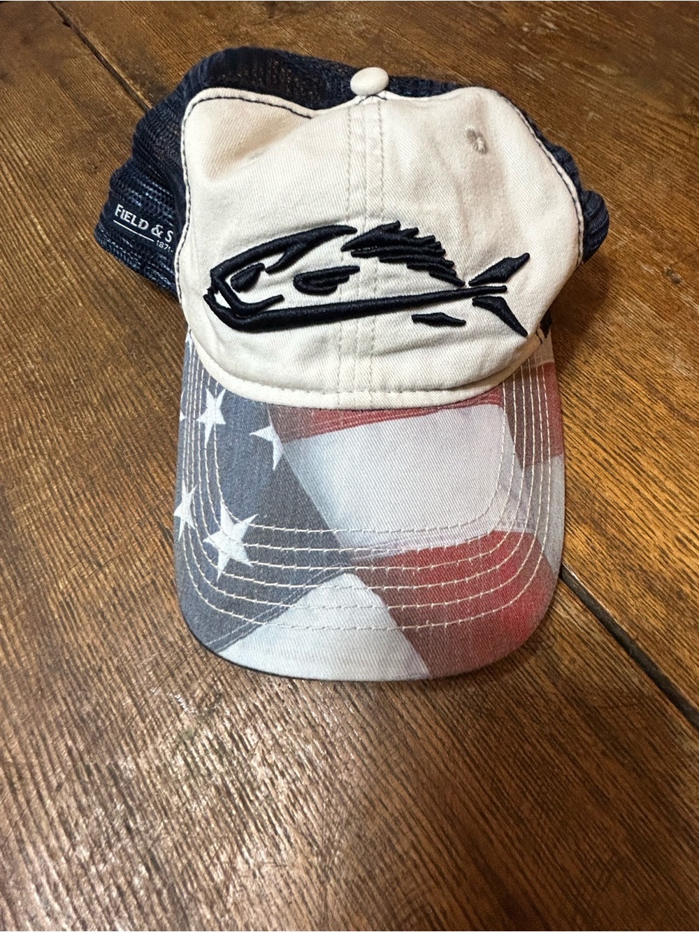 Field & Stream Flag-Print Fishing Cap with Fish Logo - White/Blue/Red
